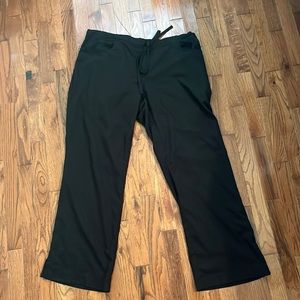 Black Grey’s Anatomy ‘Riley’ Flare 5 pocket scrub pants XL